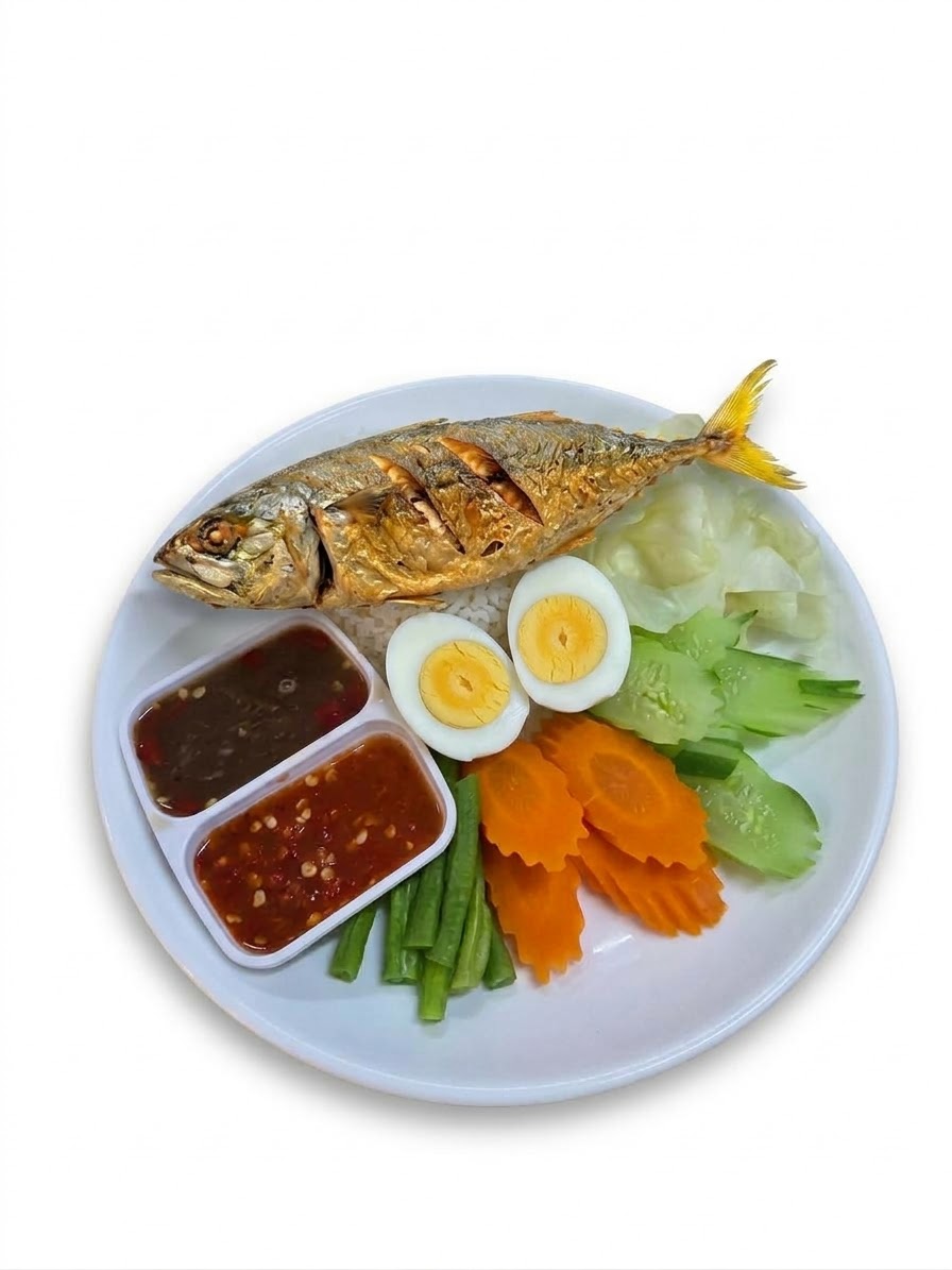 เซ็ทบูดู(ปลาทูทอด+ไข่ต้ม)
