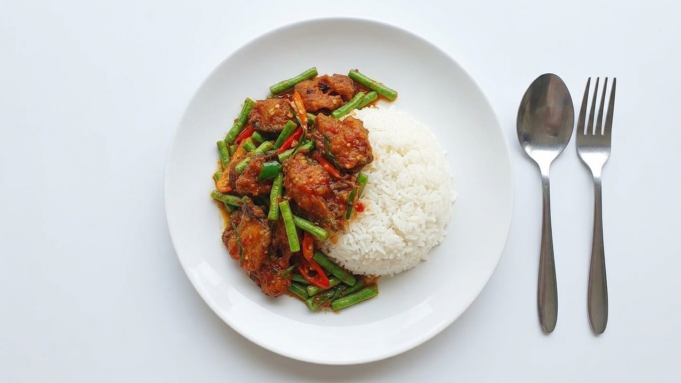 ข้าวพริกแกงปลาดุก